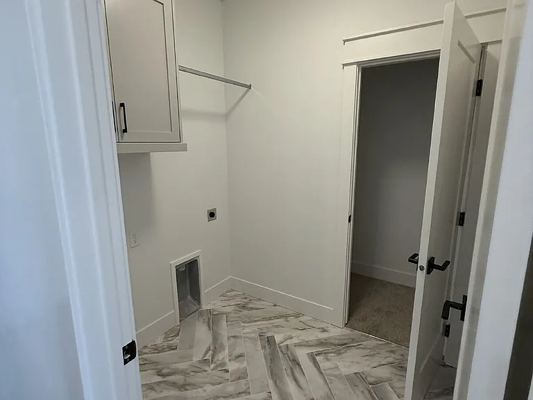 2300 E Valensole St — Photo 10