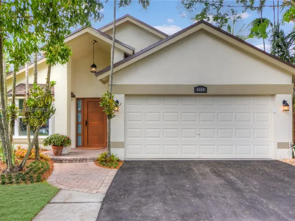 4408 NW 99th Ave, Sunrise, FL 33351