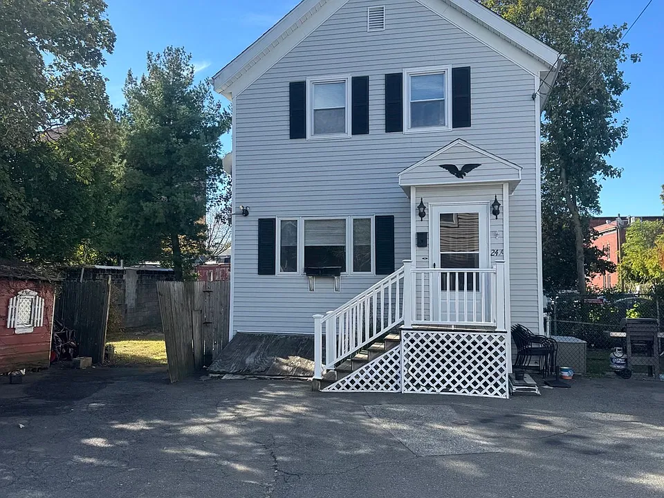 24 Clement St #A