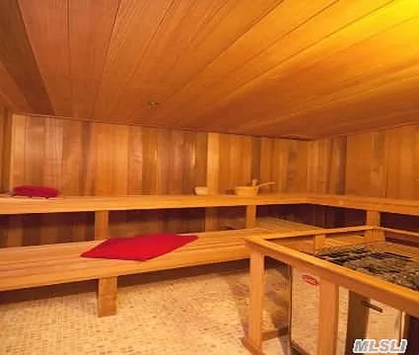 Rented by Prime Realty | media 29