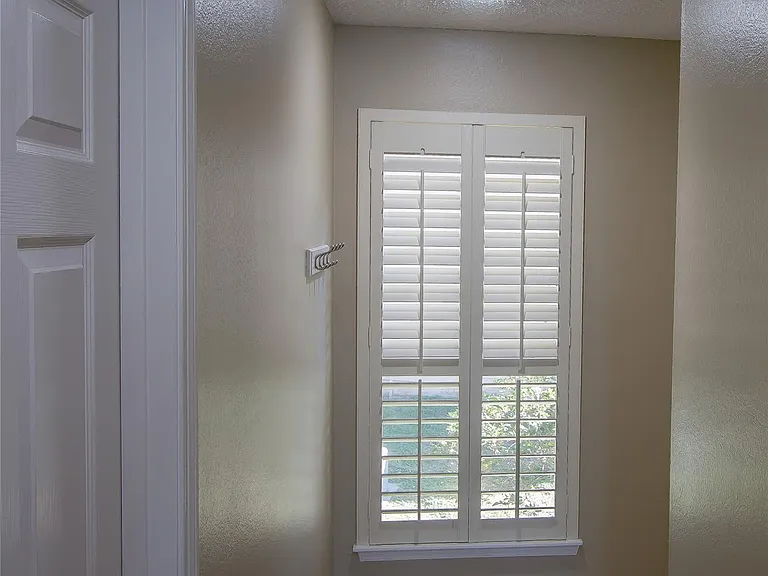 202 Lakeview Ter #H — Photo 34