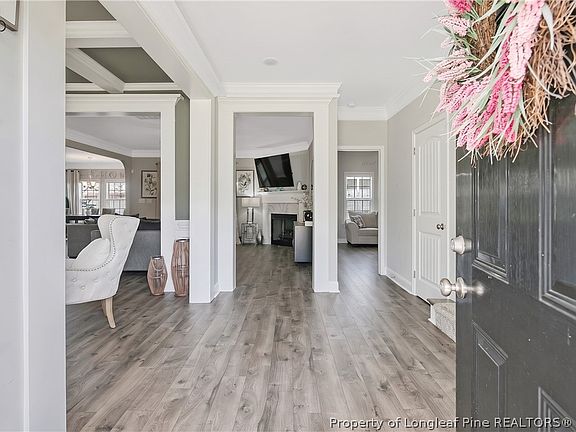 5th image of 359 Bridgehaven Dr
