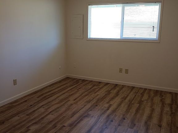 5th image of 6304-6320 NE 4th Ave #6304