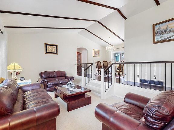 2nd image of 5620 W Milan Pl