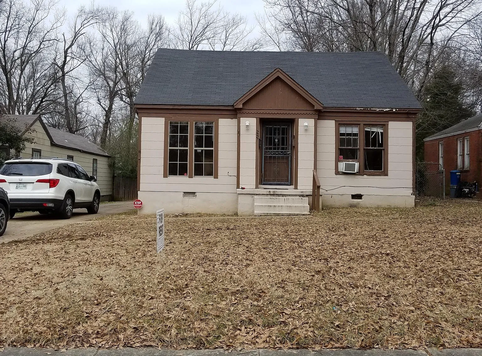 2 bed, 750 sqft, $750 — Photo 1
