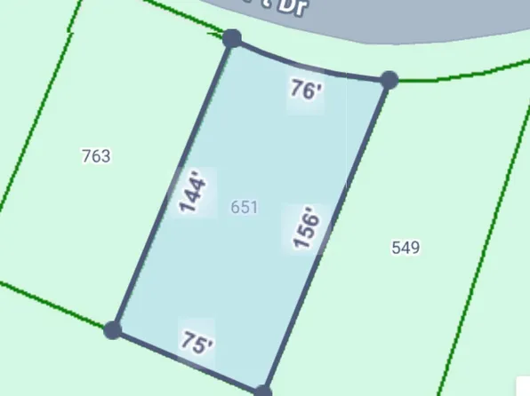 651 Eagle Point Dr, Loudon, TN 37774