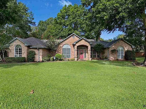 2nd image of 18234 Woodhollow Dr