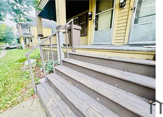 2 bed, 993 sqft, $900 — Photo 4