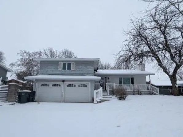 910 5th St, Albany, MN 56307