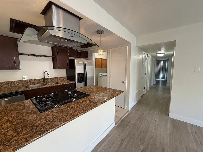 9083 Tuolumne Dr — Photo 7