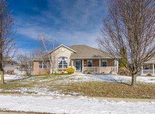 340 Crest Ave, Holts Summit, MO 65043