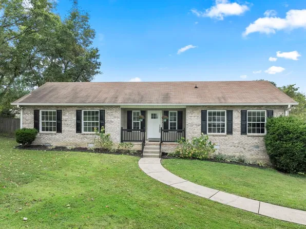 919 Johnson St, Gallatin, TN 37066