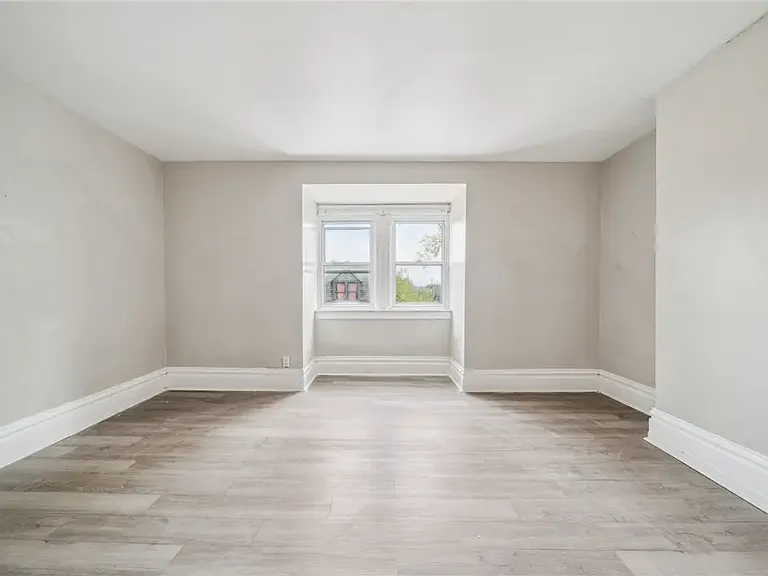 620 Chautauqua St — Photo 18