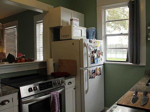 5th image of 4900 N Suwanee Ave