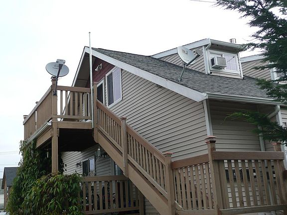 stair to unit at back of house