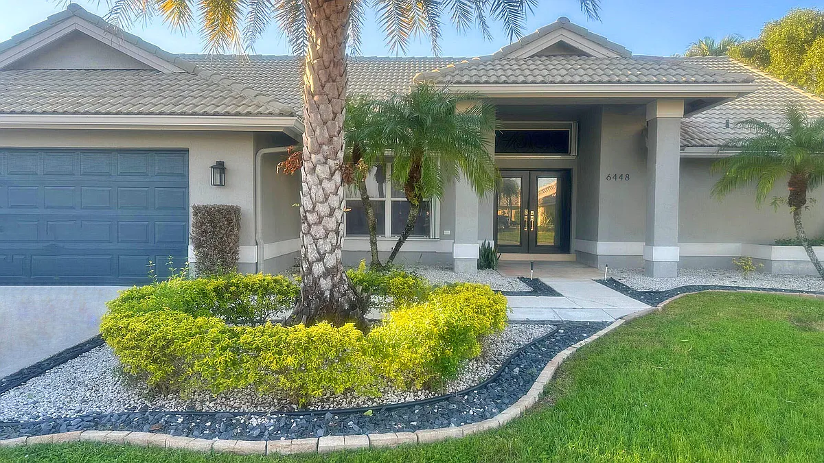 Building Photo - 6448 Blue Bay Cir