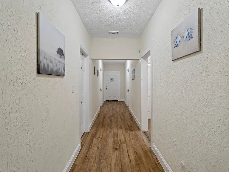 3902 E Hanna Ave — Photo 12