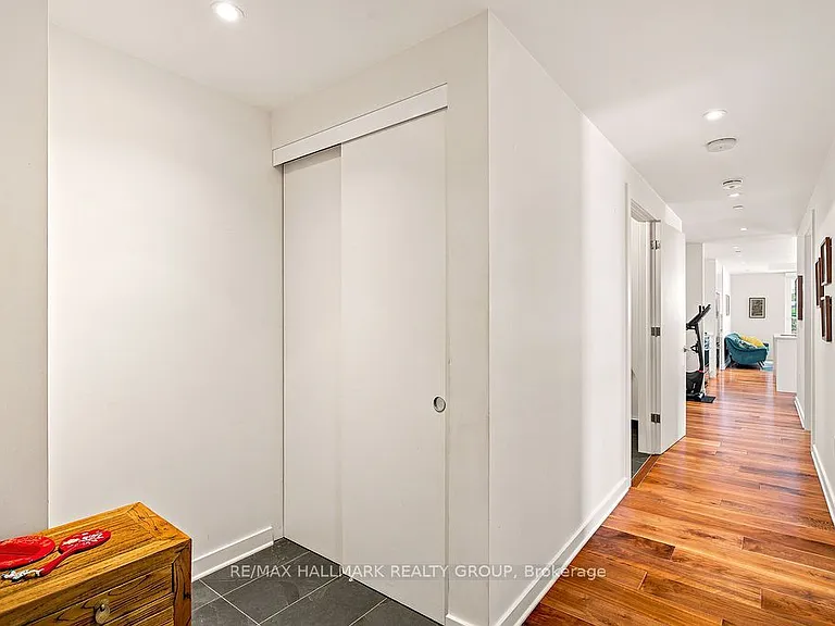 135 Barrette St #406 — Photo 12