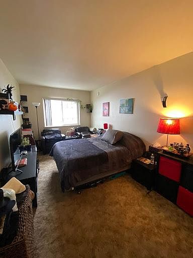 1733 N Cambridge Ave #209, Milwaukee, WI 53202 | Zillow