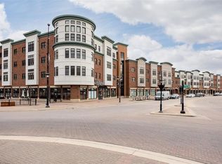 843 Quarry Rd APT 318, Coralville, IA 52241