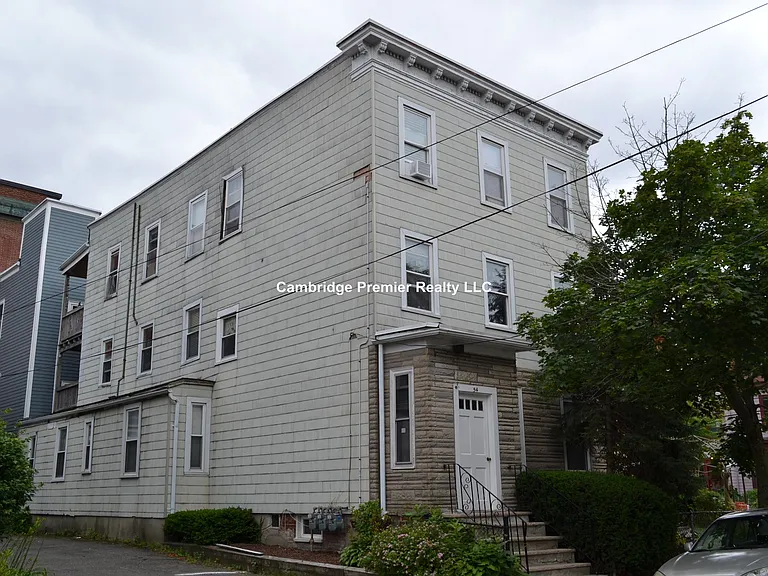 54 Pleasant St #2 — Photo 6