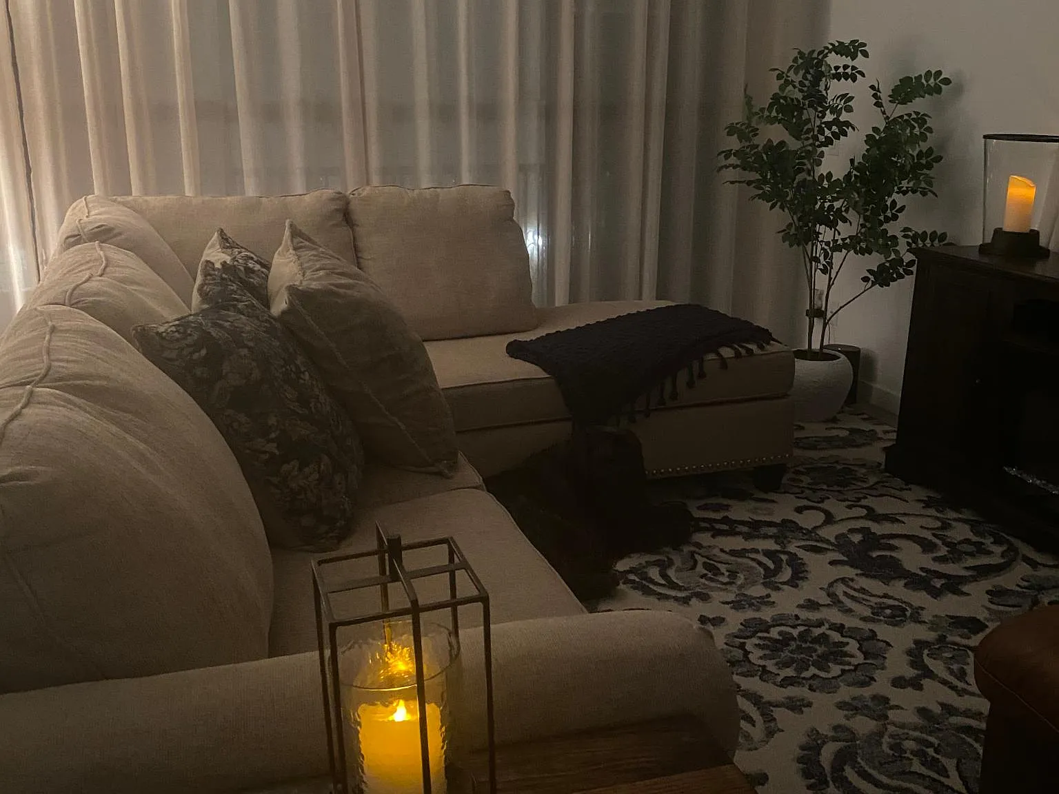 3 bed, 1381 sqft, $2,250 — Photo 4