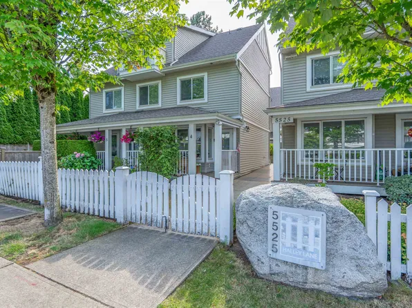 5525 Halley Ave #7, Burnaby, BC V5H 2R1