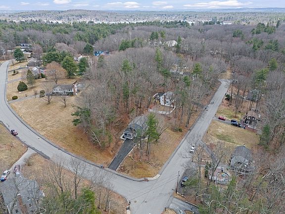 3rd image of 25 Rock Rd