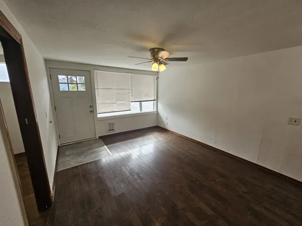 1901 Madison St APT 2, Everett, WA 98203