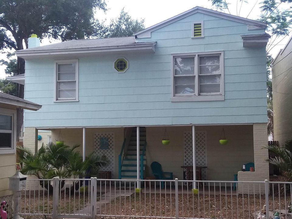 1st image of 719 1/2 8th St N