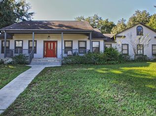 1742 Shore Line Dr, Leesburg, FL 34748