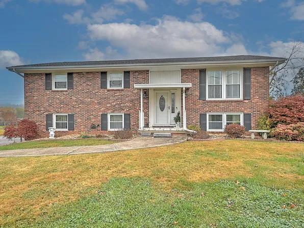 218 Beaver Rd, Bluff City, TN 37618