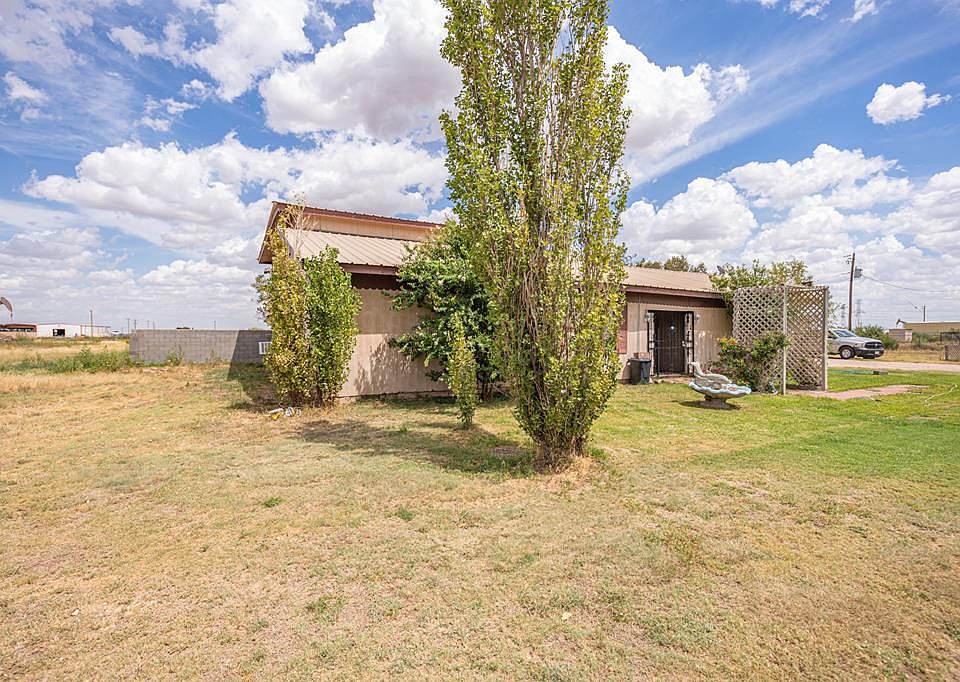 1st image of 4841 E Buttercup Dr
