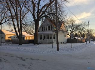 3604 Dixie Dr, Toledo, OH 43611