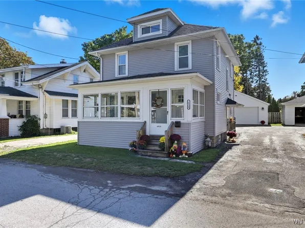 6028 King St, Newfane, NY 14108