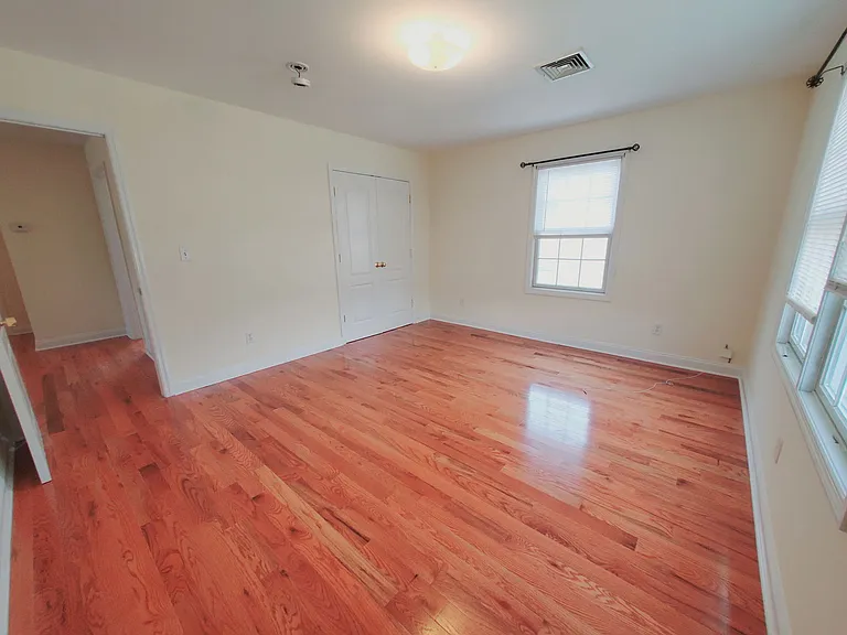 35 Woodrow St #2 — Photo 5