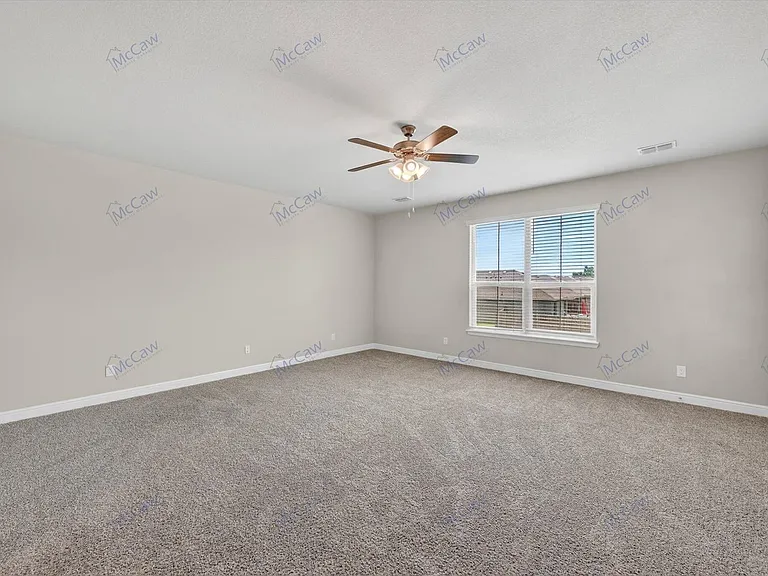 2521 Dunbarton Dr — Photo 13