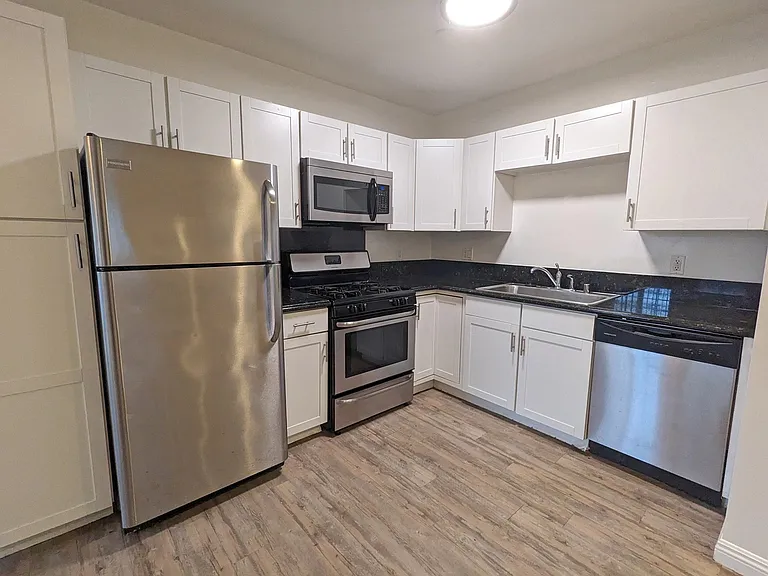 3827 Girard Ave #1 — Photo 9