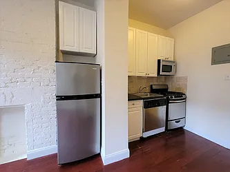 Rented by Gold & Appel Realty Corp