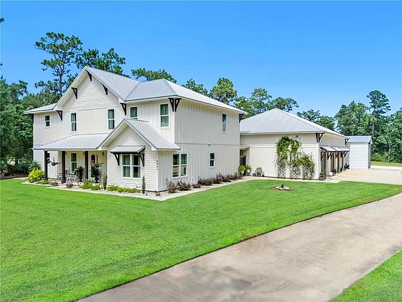 3rd image of 9964 Williams Ln