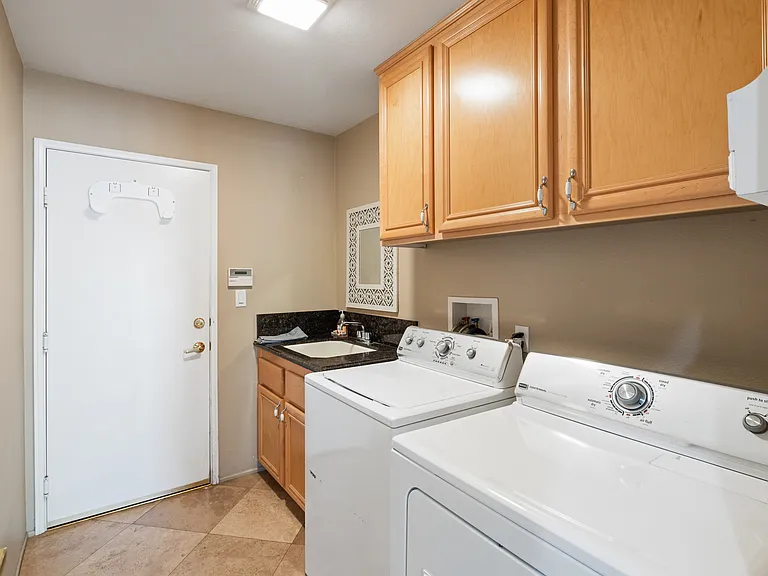 78860 Galaxy Dr — Photo 5