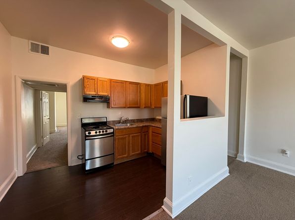 1816 Saint Paul St #301