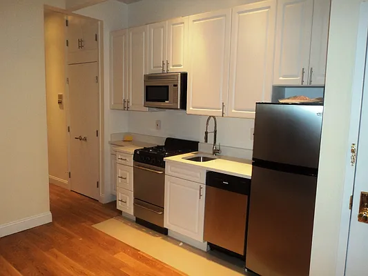 Rented by Sky Management | media 24