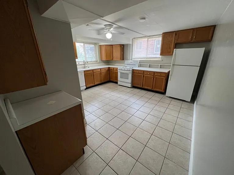2936 W 42nd Ave #B — Photo 3