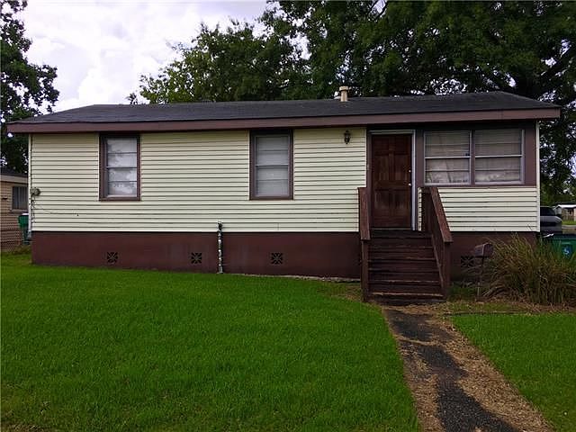 1st image of 2500 Rose Dr