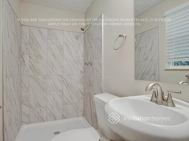5224 Martins Crossing Rd — Photo 20