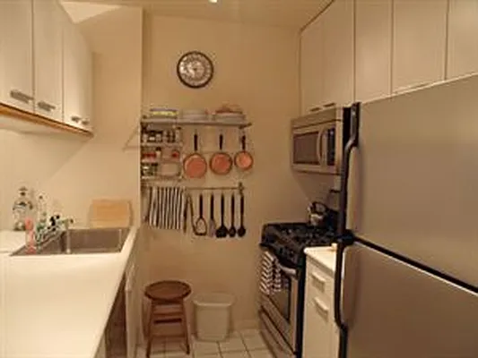Rented by Douglas Elliman | media 44