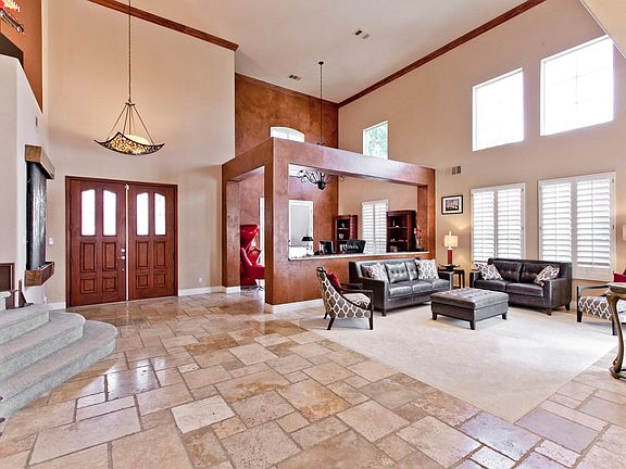 4th image of 1500 Castle Wall St