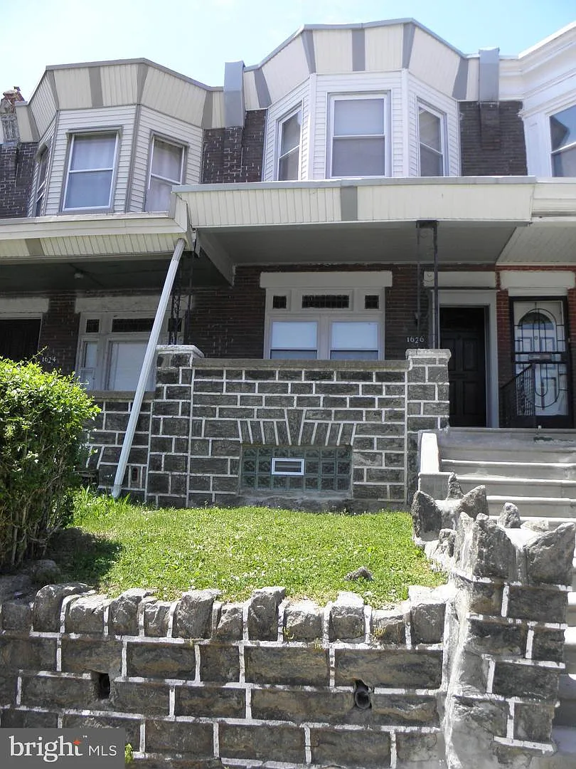 1626 N 61st St photo 1
