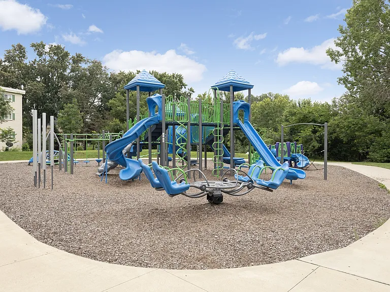 7410 Oaklawn Ave — Photo 40